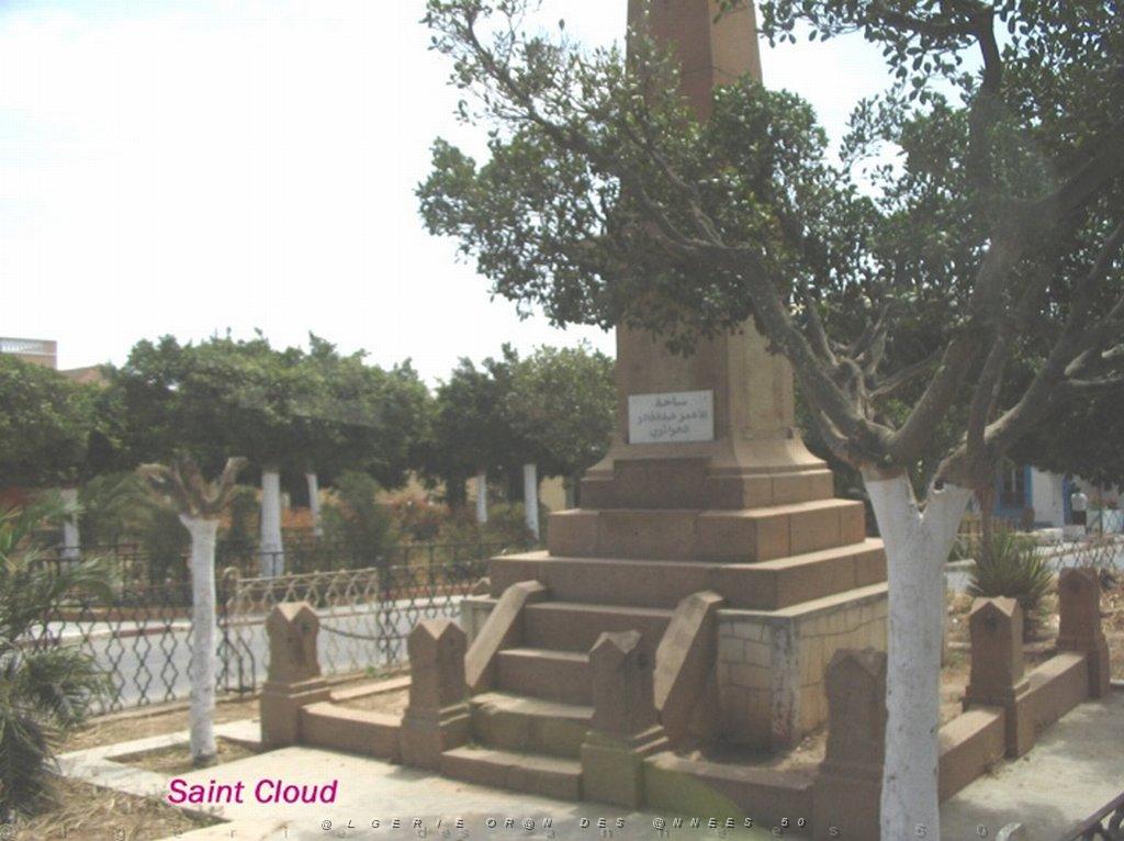ORAN MAI 2008 3453_st cloud.jpg